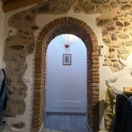 Ferienwohnung Casa Nel Borgo - Il Gufo Tremosine Exterior foto