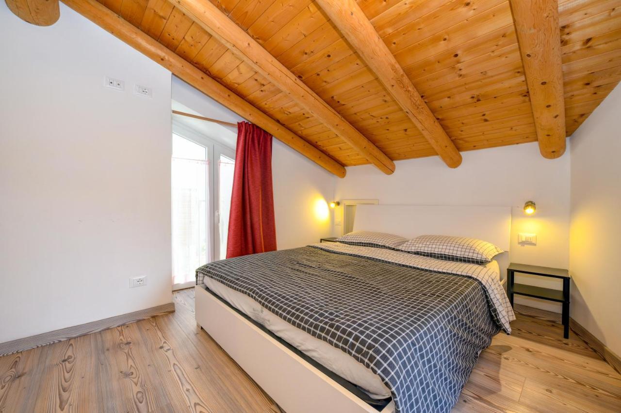 Ferienwohnung Casa Nel Borgo - Il Gufo Tremosine Exterior foto